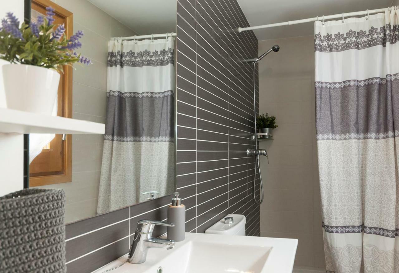 Lets Holidays Mediterranean Apartment 3 Minutes To The Beach 3 Tossa de Mar Eksteriør bilde