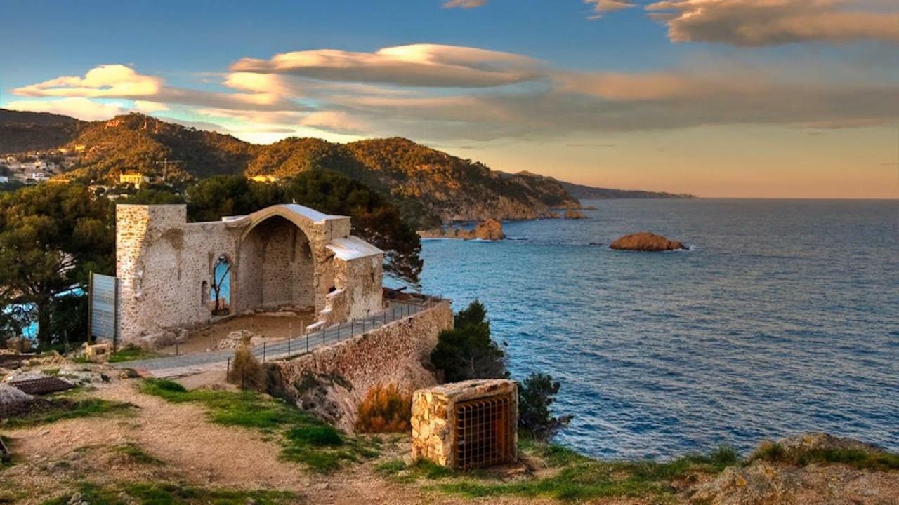 Lets Holidays Mediterranean Apartment 3 Minutes To The Beach 3 Tossa de Mar Eksteriør bilde